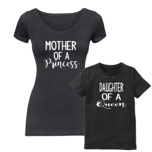Twinning set mother of a princess daughter of a queen